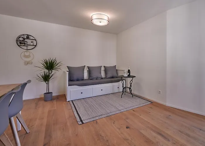 Center With Mountain View Apartamento Entrelagos