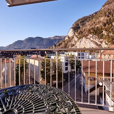 Center With Mountain View Апартаменти *